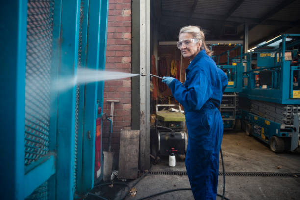 Best Best Pressure Washing Companies  in Central Point, OR